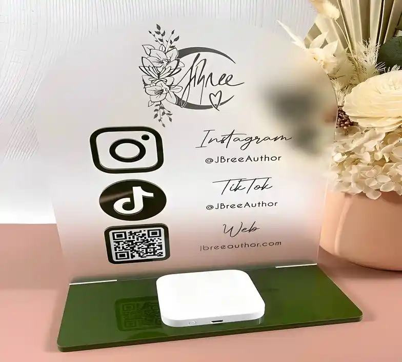 Bespoke Countertop Acrylic Design Oman