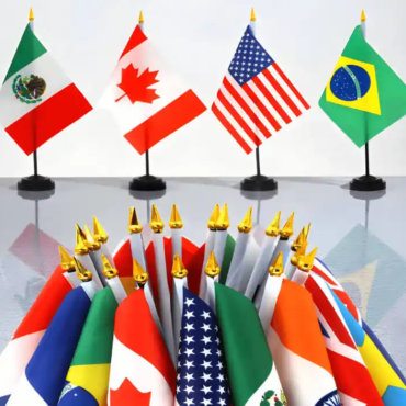 Custom made Oman national flags for poles and desks Muscat