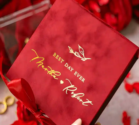 Custom Velvet Box and luxury award presentation packaging in Muscat Oman
